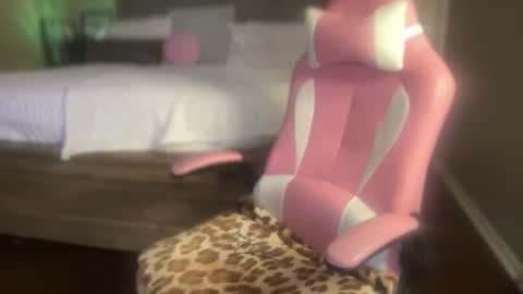 Southern Peach online show from February 16, 4:32 pm