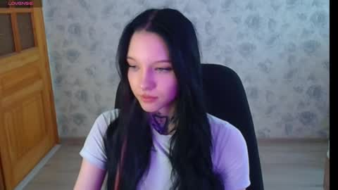 mefwhOre online show from March 10, 8:28 am