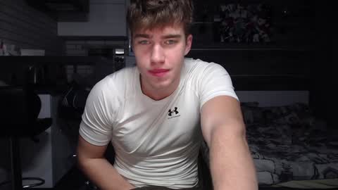 Max online show from December 16, 5:06 am