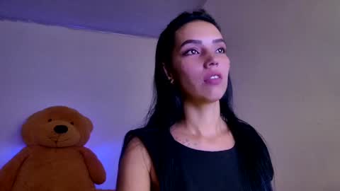 megan_1907 online show from February 22, 11:57 pm