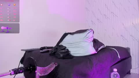   online show from February 20, 10:48 pm