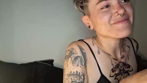 Megan and sophi online show from September 27, 3:26 am