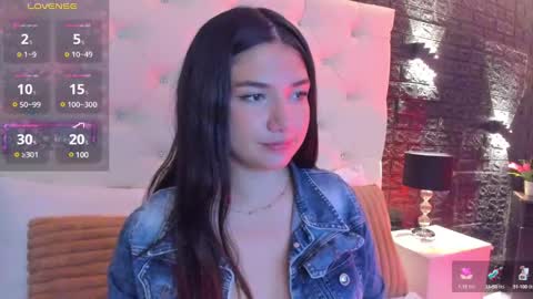     online show from March 7, 12:01 pm