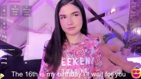     online show from February 7, 2:09 pm