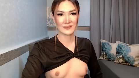 Megan online show from May 15, 7:21 pm