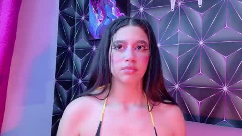 megan_jenner1 online show from October 2, 6:12 am