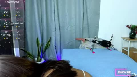 Megan online show from May 12, 8:23 am
