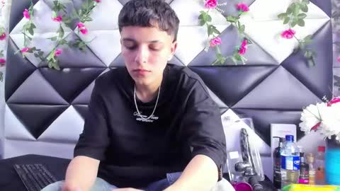 megan_thompsonn_ online show from December 3, 2:34 am