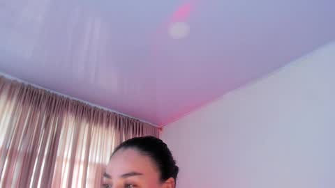 Megan M online show from November 24, 5:00 pm