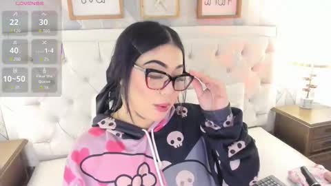 Megan online show from September 9, 11:32 am