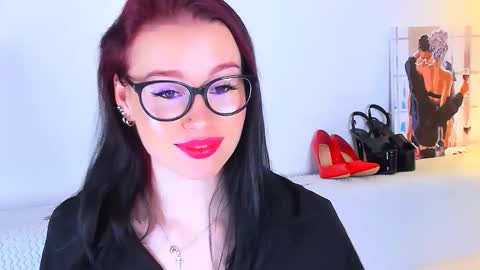 Megan online show from October 27, 9:15 pm