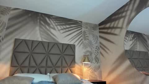 MEGGY MAE online show from January 14, 11:51 am