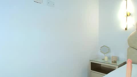 Meghan  online show from November 29, 11:01 pm