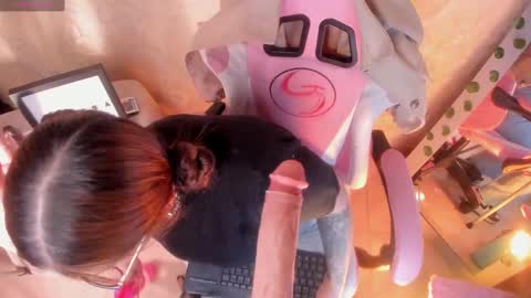 MELISSA online show from March 3, 11:00 am