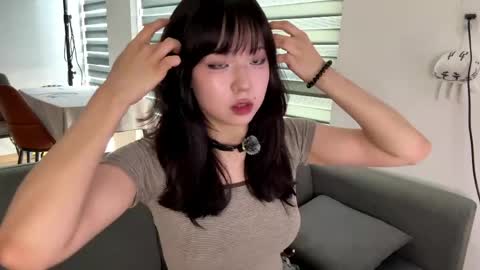 Melana online show from April 18, 9:11 am