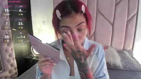 Melanie roux  online show from November 10, 12:08 pm