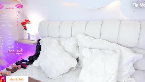 MELANIE online show from March 19, 1:05 pm