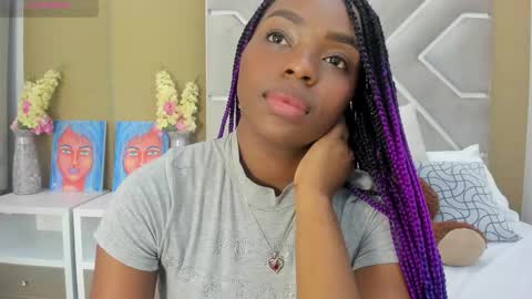 Melanie online show from March 8, 5:33 pm