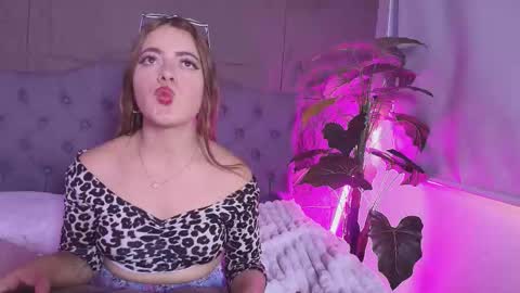 melida_scars online show from February 12, 5:05 pm