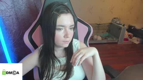 melisanilson online show from January 12, 12:17 am