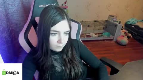 melisanilson online show from February 7, 3:53 am