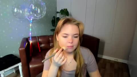 Sophia online show from February 10, 6:27 am