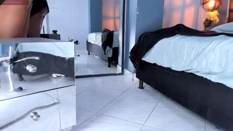 melissa_23_ online show from October 17, 11:25 am