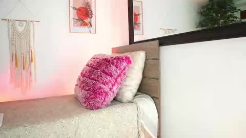 Melissa online show from September 15, 12:28 pm