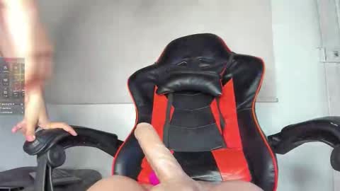  M e l i s s a  online show from November 27, 11:45 pm