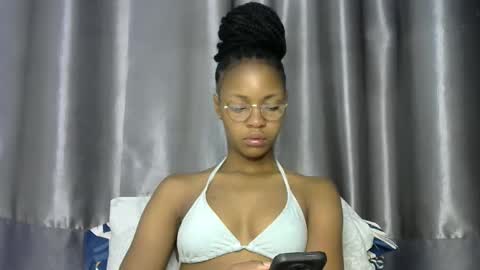 melissah_hot online show from December 4, 2:33 am