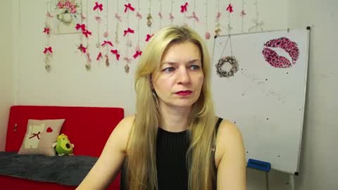 Melissa online show from April 13, 11:14 am