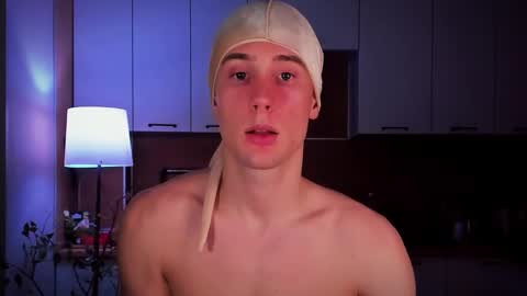 Mello online show from February 25, 1:09 am