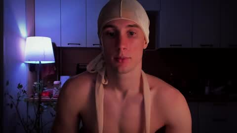 Mello online show from March 3, 4:25 am