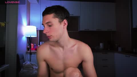 Mello online show from January 4, 2:25 am