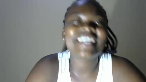 mell online show from February 18, 7:09 pm