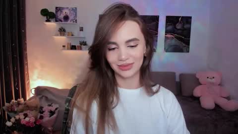 Tessa online show from December 17, 10:05 pm