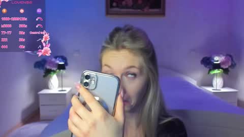 Mellina online show from March 14, 11:42 pm