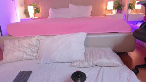 Melody online show from September 13, 4:26 am