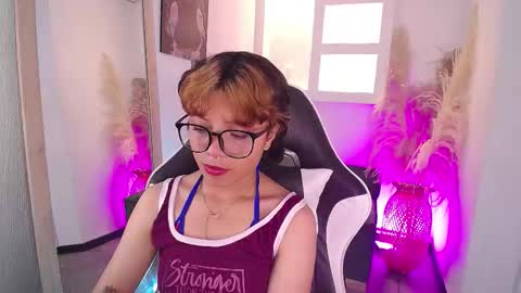 melody701583as online show from March 18, 2:34 pm