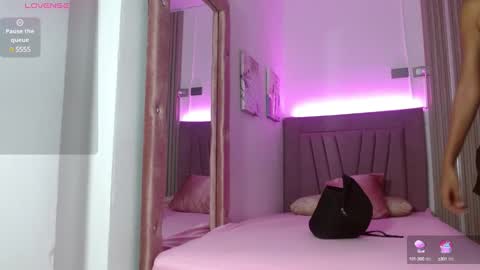 melody_mercy online show from February 7, 12:06 pm