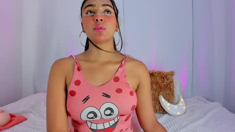 Melody online show from April 8, 9:29 pm