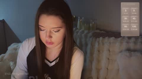 menndi online show from December 4, 6:38 am