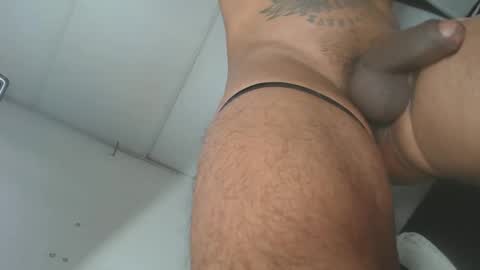 Snapshot of mensexydick20 chatting on October 8, 9:54 pm big brown online show from October 8, 9:54 pm