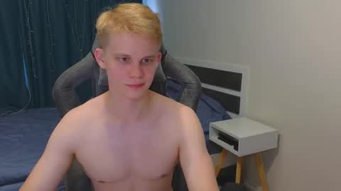 Mickey online show from November 26, 9:06 am