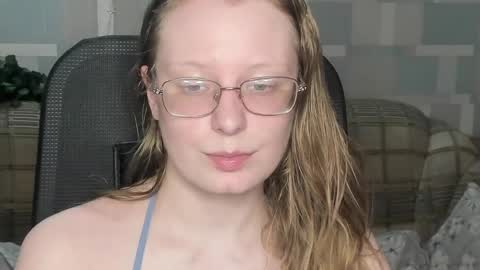 meowcr online show from March 28, 9:16 pm