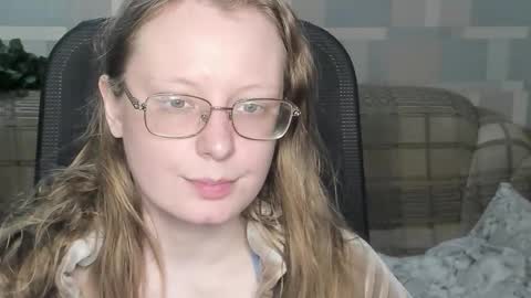 meowcr online show from March 27, 7:04 pm