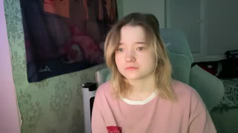 meowme online show from January 1, 9:09 pm