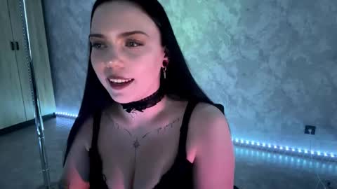 Alice online show from March 20, 2:55 pm