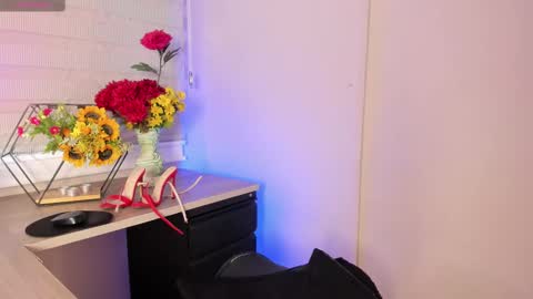 Merida  online show from March 7, 12:56 pm