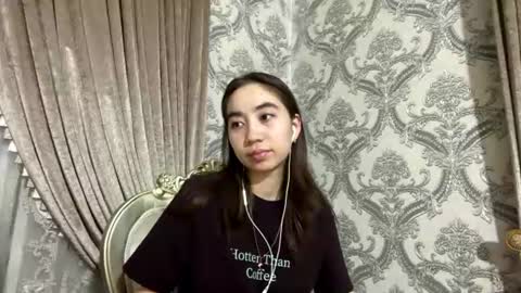 merlenebixel online show from August 8, 4:06 pm
